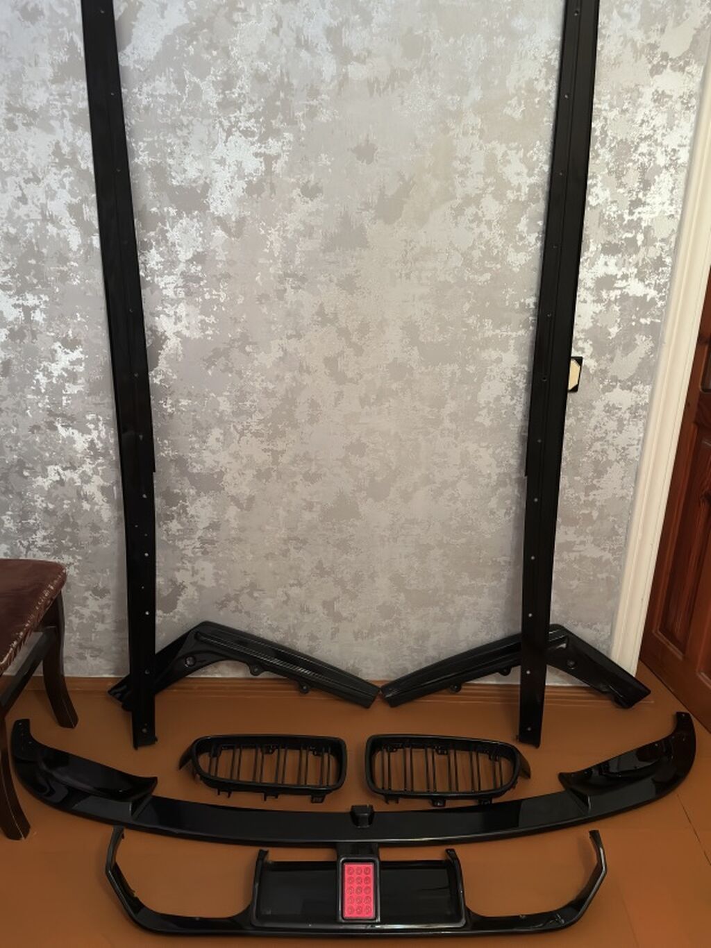 BMW üçün eksteryer body kit dəsti Məzmun: - Qara parlaq ön böyrək — Kuzov hissələri, Xaçmaz (2)