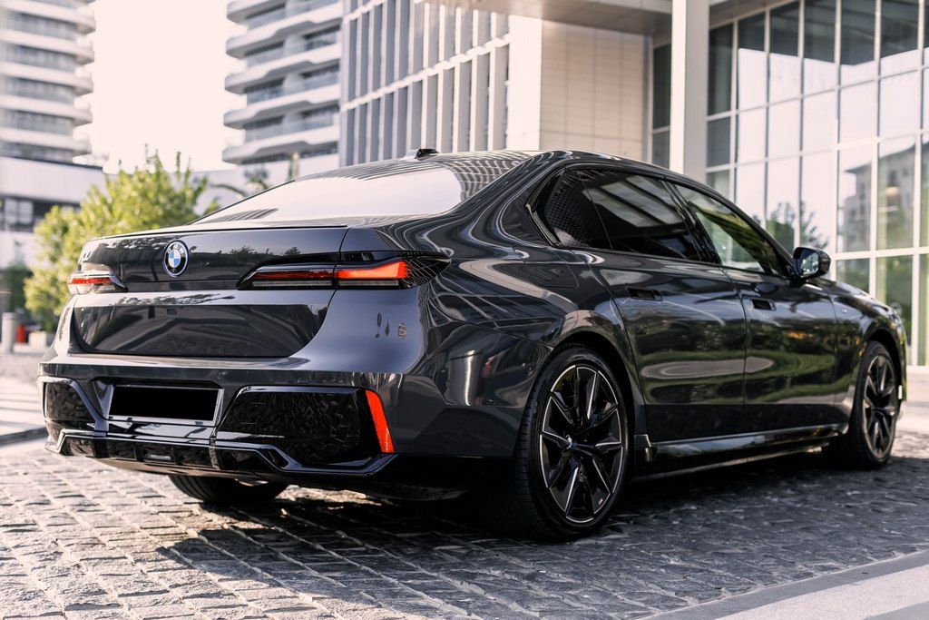 BMW i7, 105.7 kWh, 2023 il, 26 000 km — Avtomobillər, Bakı (3)
