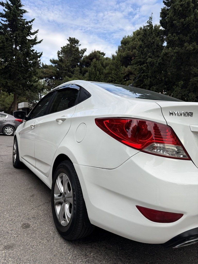 Hyundai Accent, 1.4 L, 2013 il, 220 000 km — Avtomobillər, Sumqayıt (5)