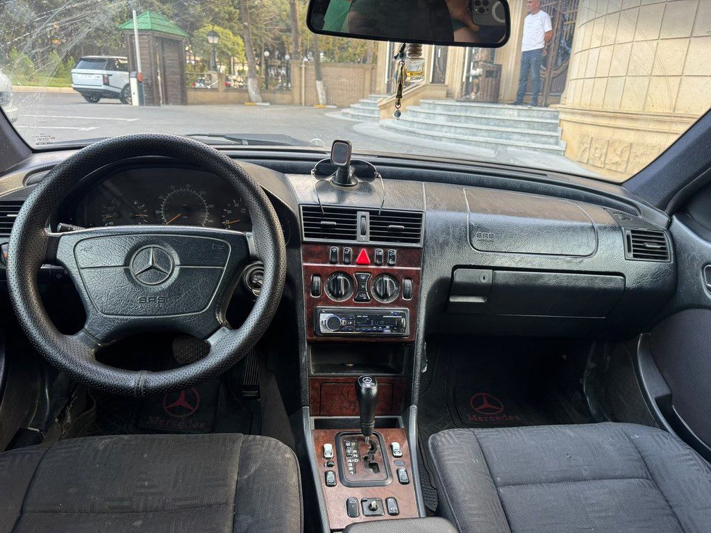 Mercedes C 200, 2.0 L, 1998 il, 300 000 km 45-BN-803 — Avtomobillər, Bakı (3)