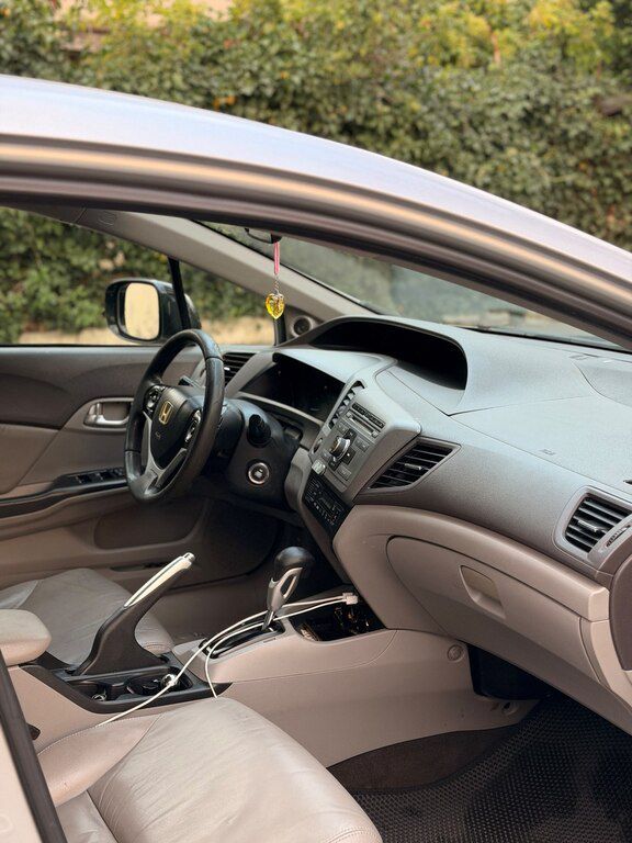 Honda Civic, 1.5 L, 20 kWh, 2011 il, 300 000 km — Avtomobillər, Bakı (9)