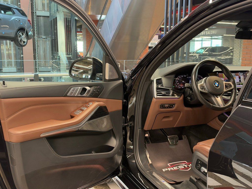 BMW X7, 4.4 L, 2020 il, 52 000 km — Avtomobillər, Bakı (9)