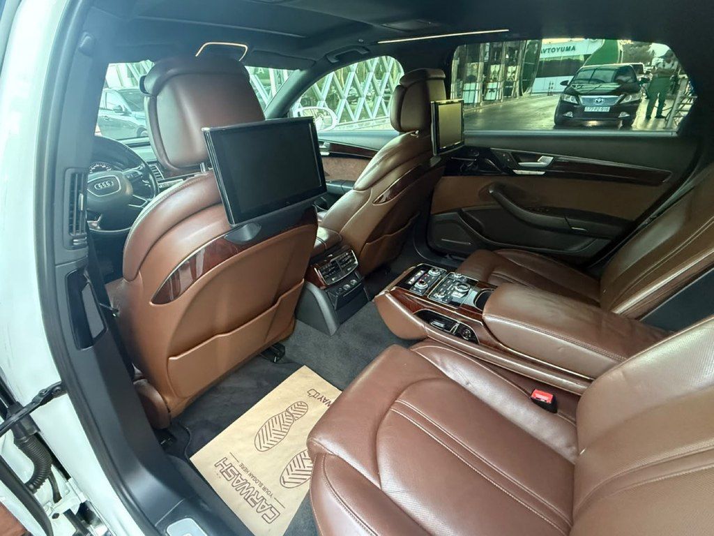 Audi A8, 4.0 L, 2013 il, 191 000 km — Avtomobillər, Bakı (4)