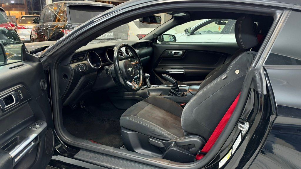 Ford Mustang, 2.3 L, 2020 il, 107 826 km — Avtomobillər, Bakı (8)