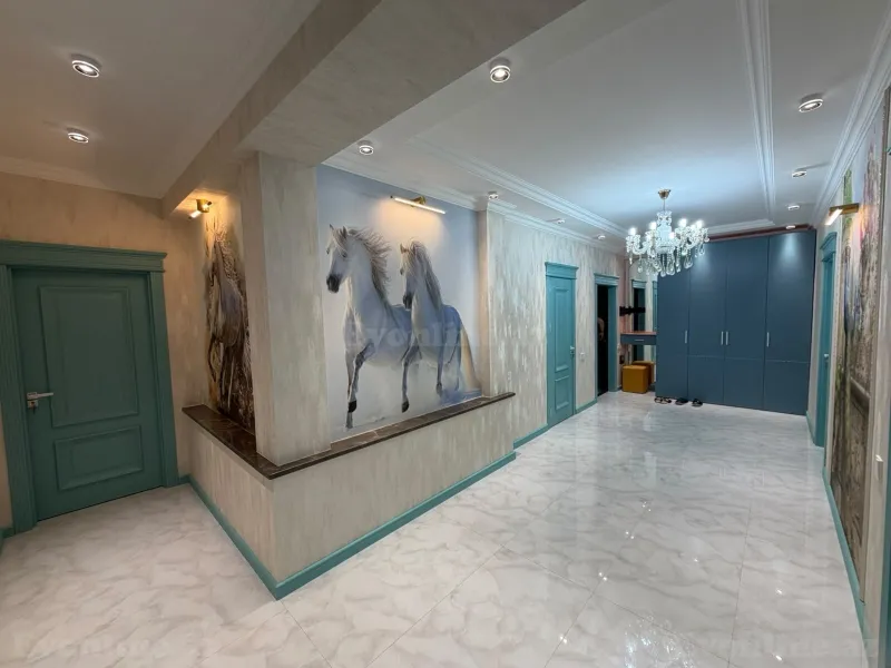 Satılır 3 otaqlı Mənzil Yeni tikili 147 m² Bakı, Nizami r., Neftçilər m — Mənzil, Bakı (2)