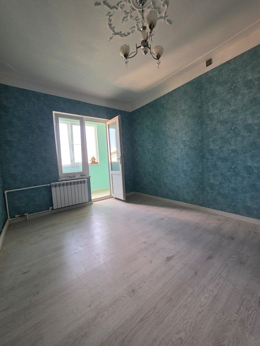 Satılır 2 otaqlı köhnə tikili 65 m² — Mənzil, Bakı (8)