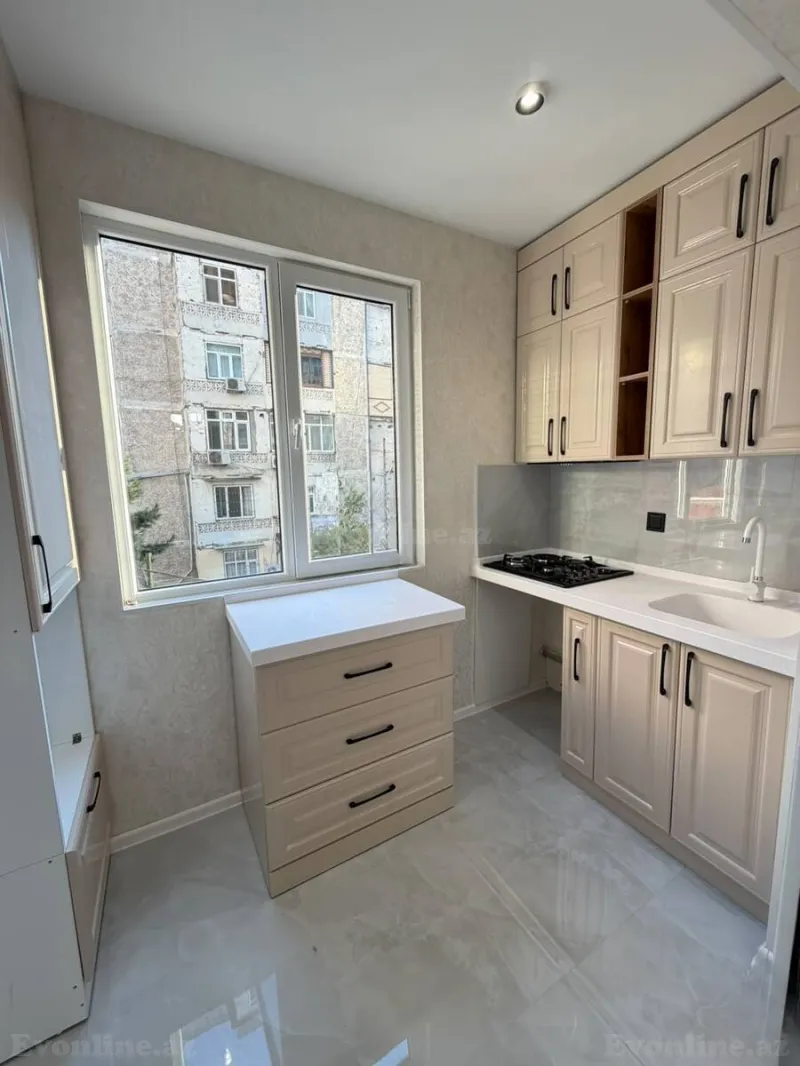 Satılır 2 otaqlı Mənzil Köhnə tikili 45 m² Bakı, Nizami r., Xalqlar Dostluğu m — Mənzil, Bakı (3)