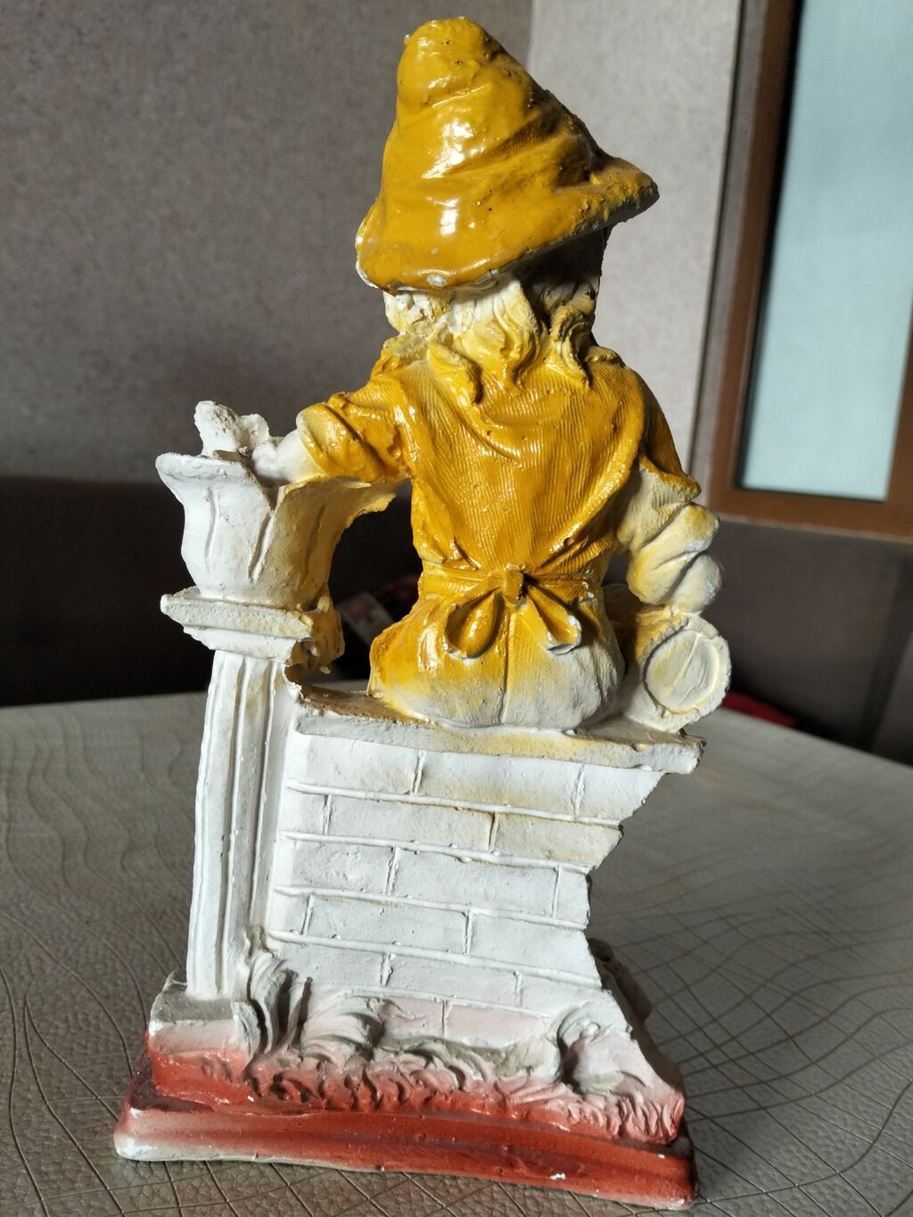 Fiqur, rəng - Sarı — Heykəlciklər və fiqurlar, Mehdiabad (2)