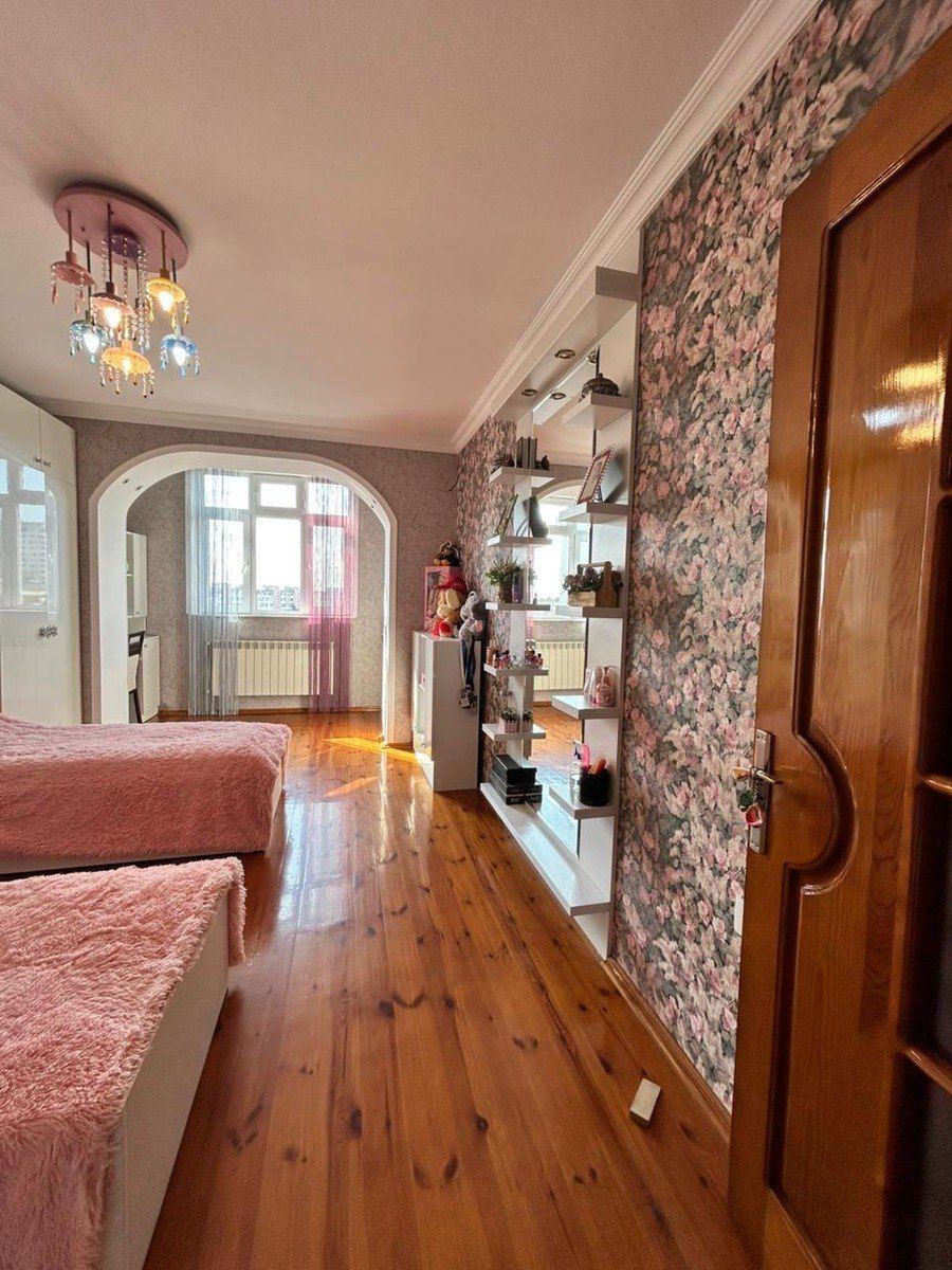 Satılır 3 otaqlı köhnə tikili 85 m² — Mənzil, Bakı (2)