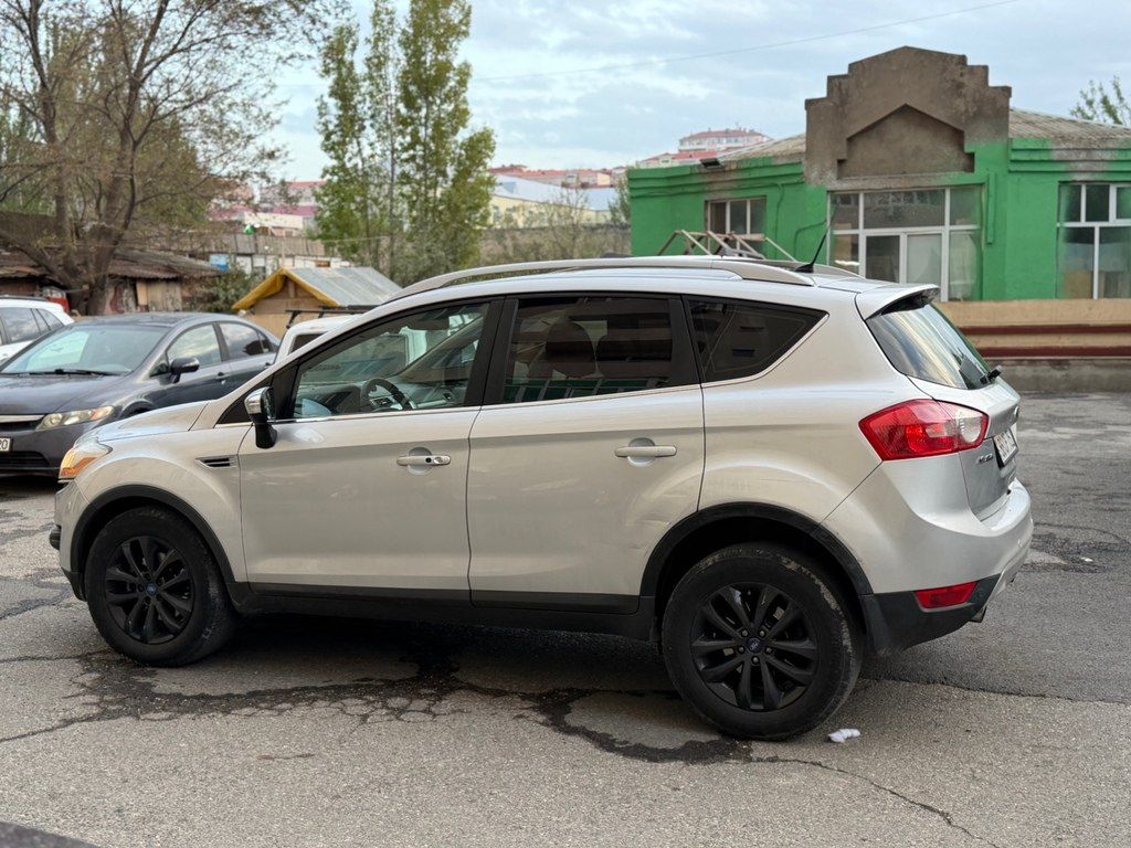 Ford Kuga, 2.5 L, 2011 il, 187 000 km 88-CF-752 — Avtomobillər, Sumqayıt (6)