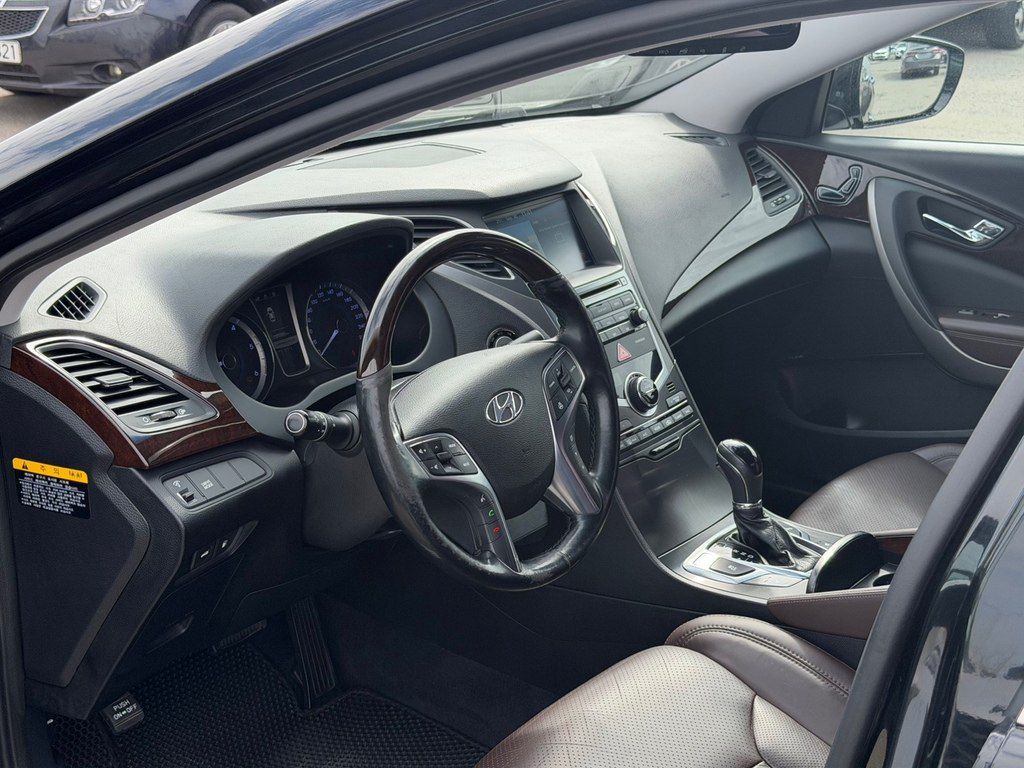 Hyundai Grandeur, 2.2 L, 2014 il, 214 000 km — Avtomobillər, Bakı (12)