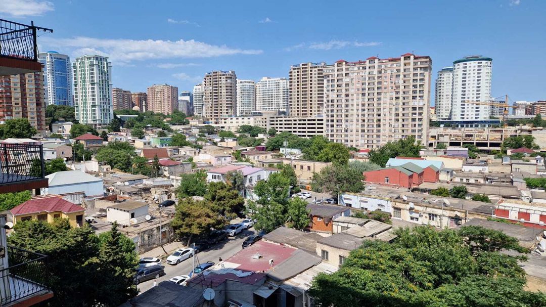Satılır 4 otaqlı yeni tikili 200 m² — Mənzil, Bakı (12)