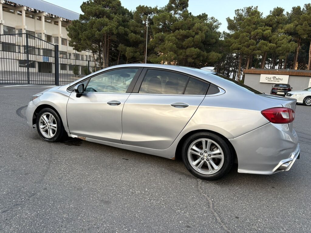 Chevrolet Cruze: 1.4 l 2017 il 215000 km Sedan — Avtomobillər, Sumqayıt (5)