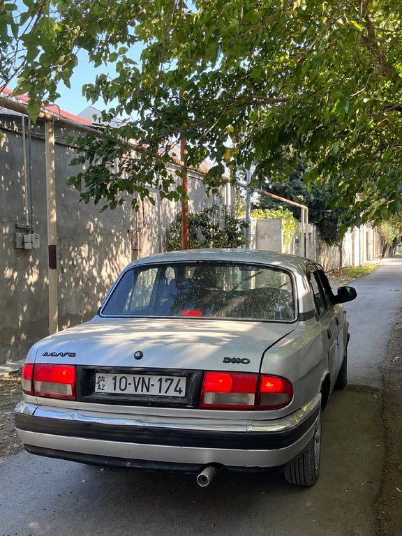 GAZ 3110 "Volga", 2.3 L, 2003 il, 356 000 km 10-VN-174 — Avtomobillər, Bakı (2)
