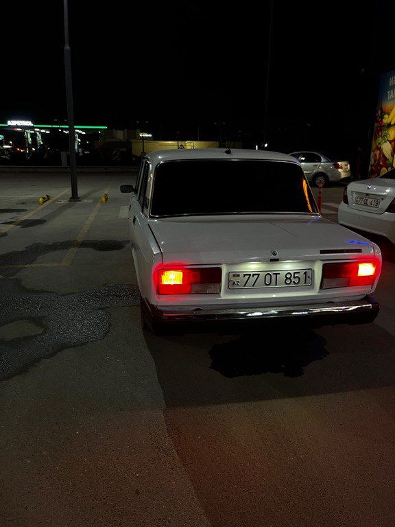 Lada (VAZ) 2107, 1.6 L, 2004 il, 200 000 km 77-OL-419 — Avtomobillər, Bakı (3)