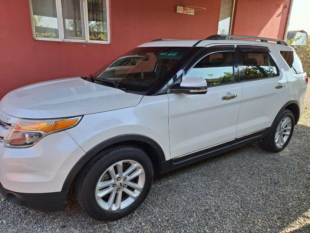 Ford Explorer, 3.5 L, 2014 il, 270 000 km — Avtomobillər, Lənkəran (3)