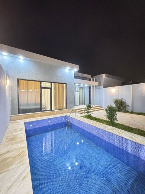 Satılır 4 otaqlı həyət evi/bağ evi 150 m² — Bakı