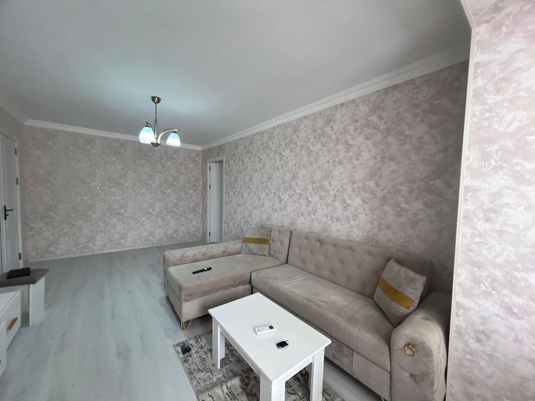 Satılır 2 otaqlı köhnə tikili 55 m² — Mənzil, Bakı (3)