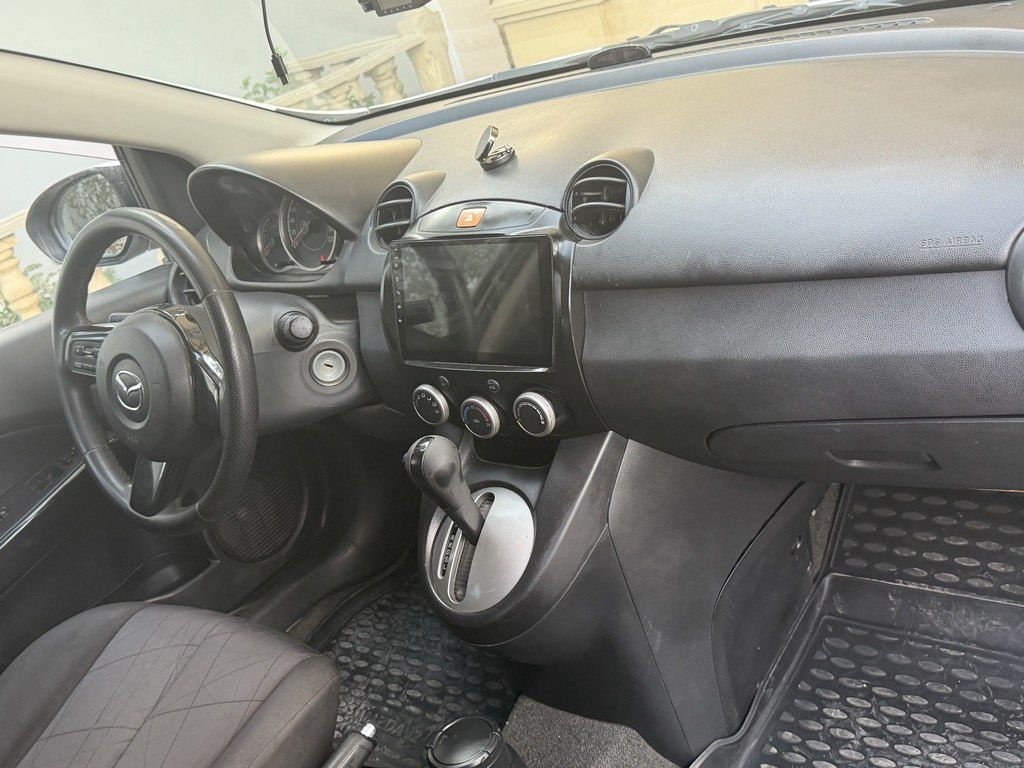Mazda 2, 1.5 L, 2011 il, 210 000 km — Avtomobillər, Bakı (6)
