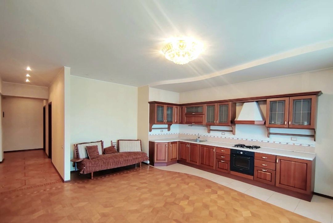 Satılır 2 otaqlı yeni tikili 140 m² — Mənzil, Bakı (2)