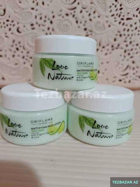 Oriflame üz kremi — Bakı
