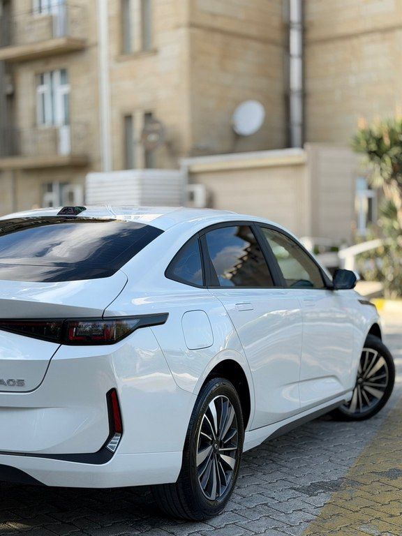 Changan Qiyuan A05, 1.5 L, 9.07 kWh, 2024 il, 60 000 km — Avtomobillər, Bakı (9)
