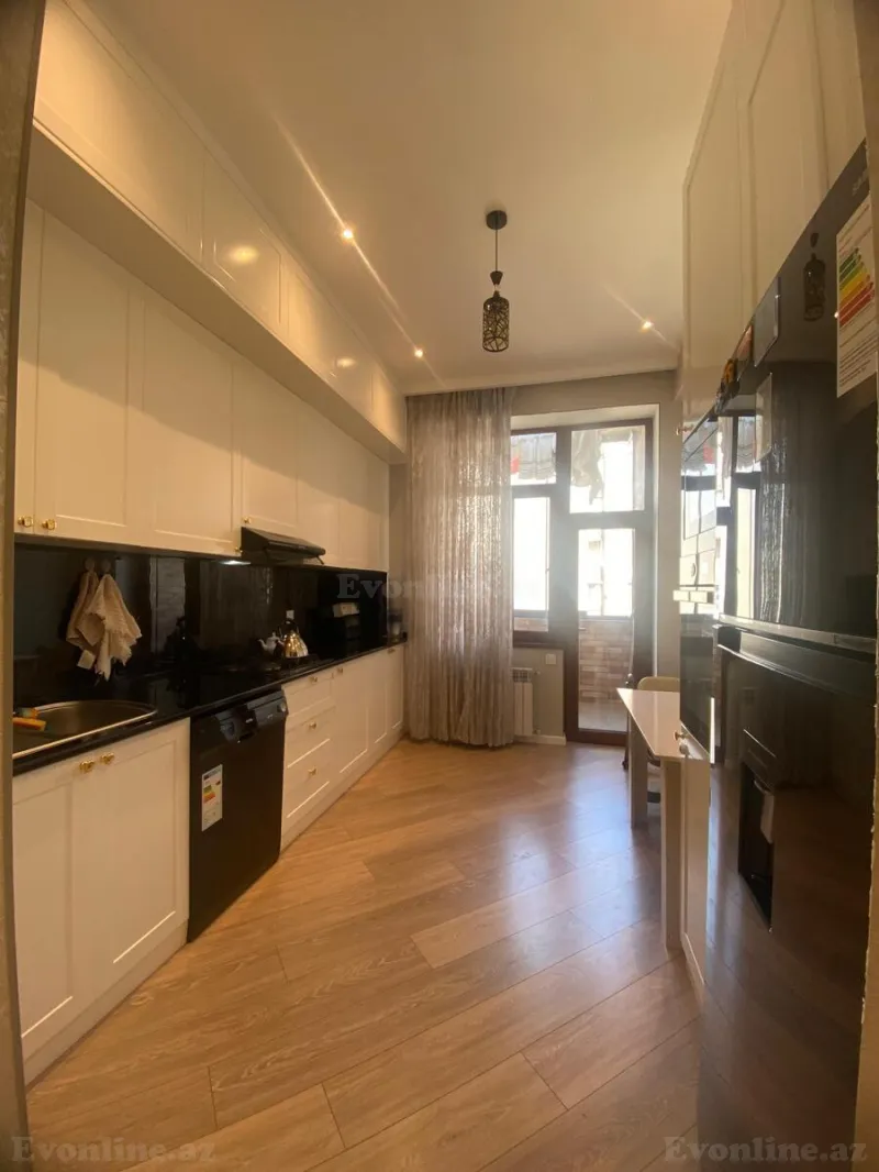 Satılır 3 otaqlı Mənzil Yeni tikili 120 m² Bakı, Xətai r., Köhnə Günəşli — Mənzil, Bakı (2)