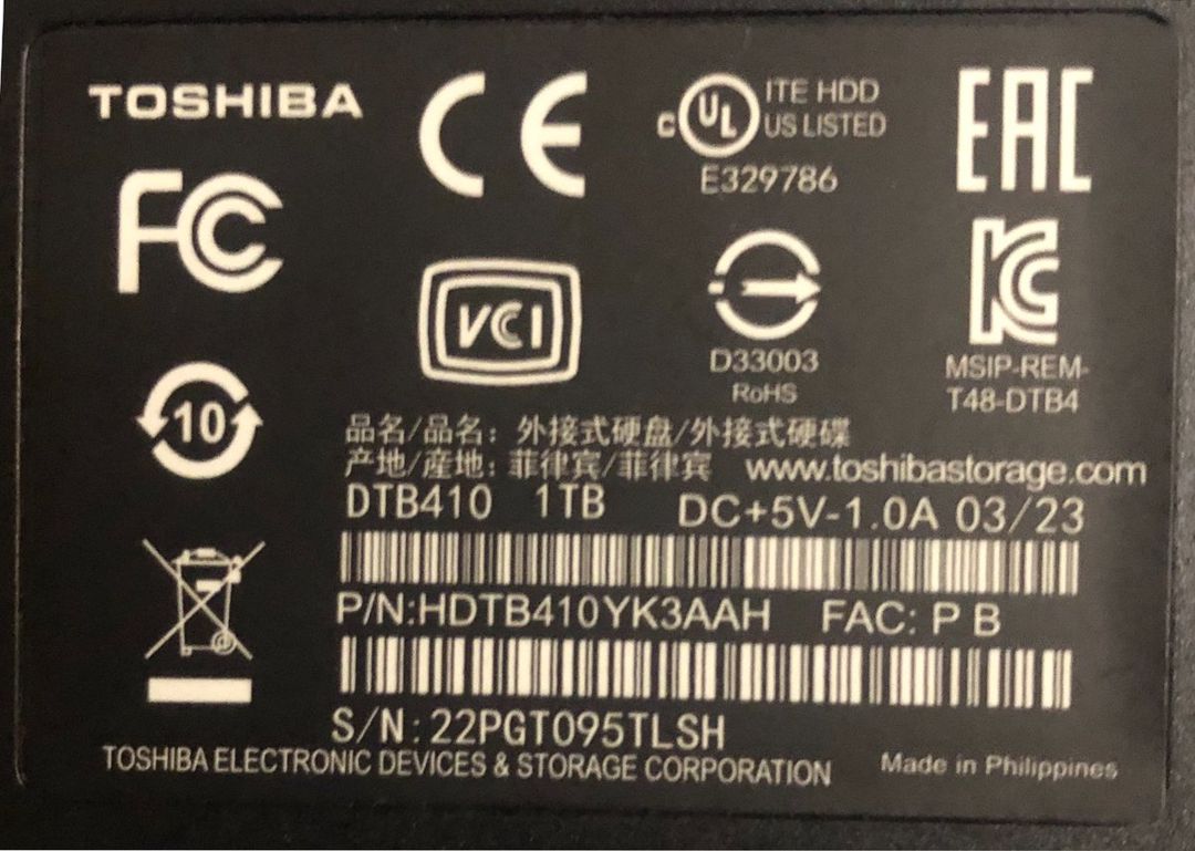Sıfır Yeni Xarici Hard Disk - Toshiba Canvio Basics 1TB — Komponentlər, Bakı (2)