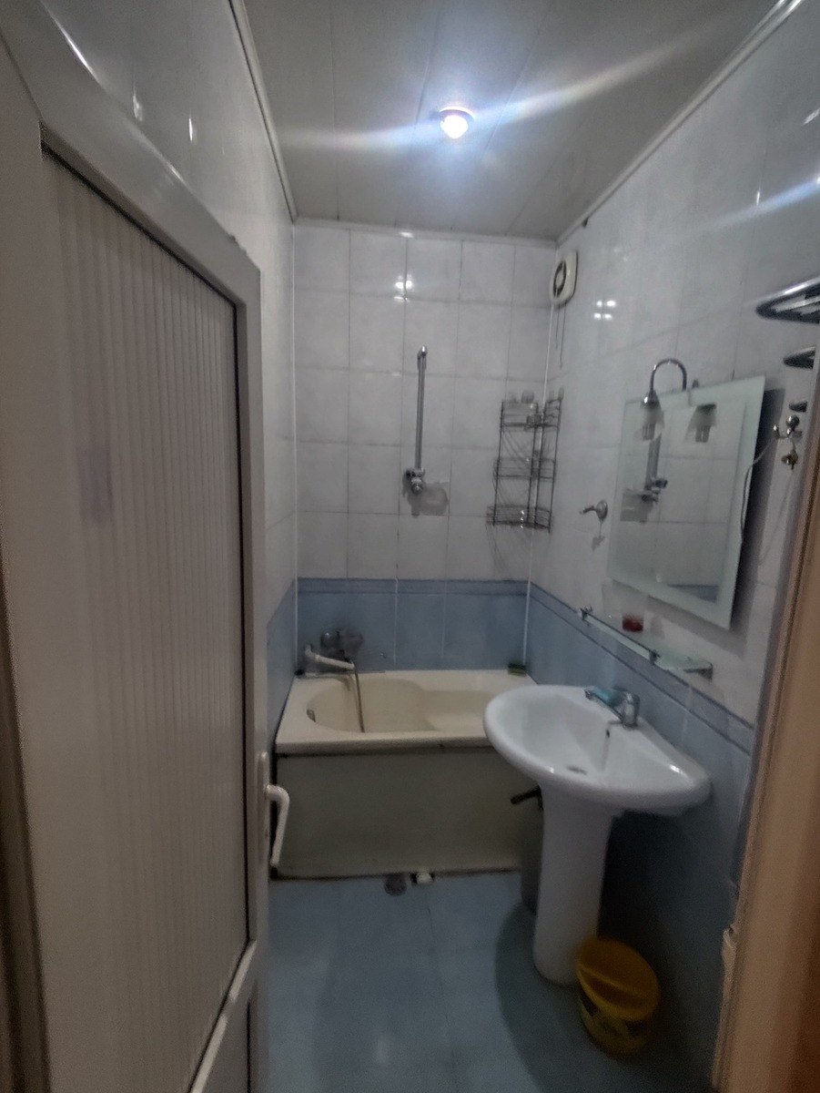 İcarəyə verilir 3 otaqlı köhnə tikili 90 m² — Mənzil, Bakı (11)