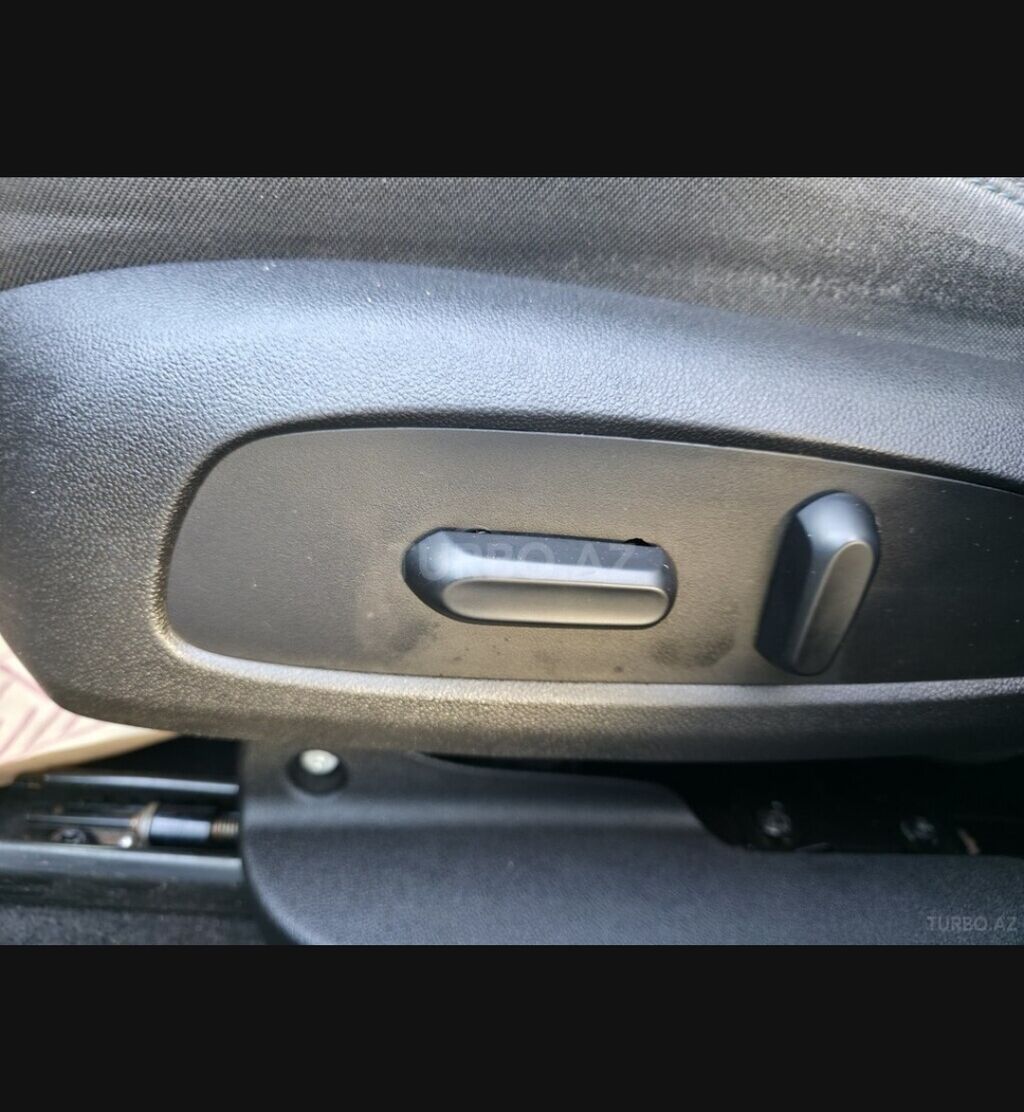 Chevrolet sedan – geniş və komfortlu salon - Sürət qutusu: avtomat — Avtomobillər, Digah (3)