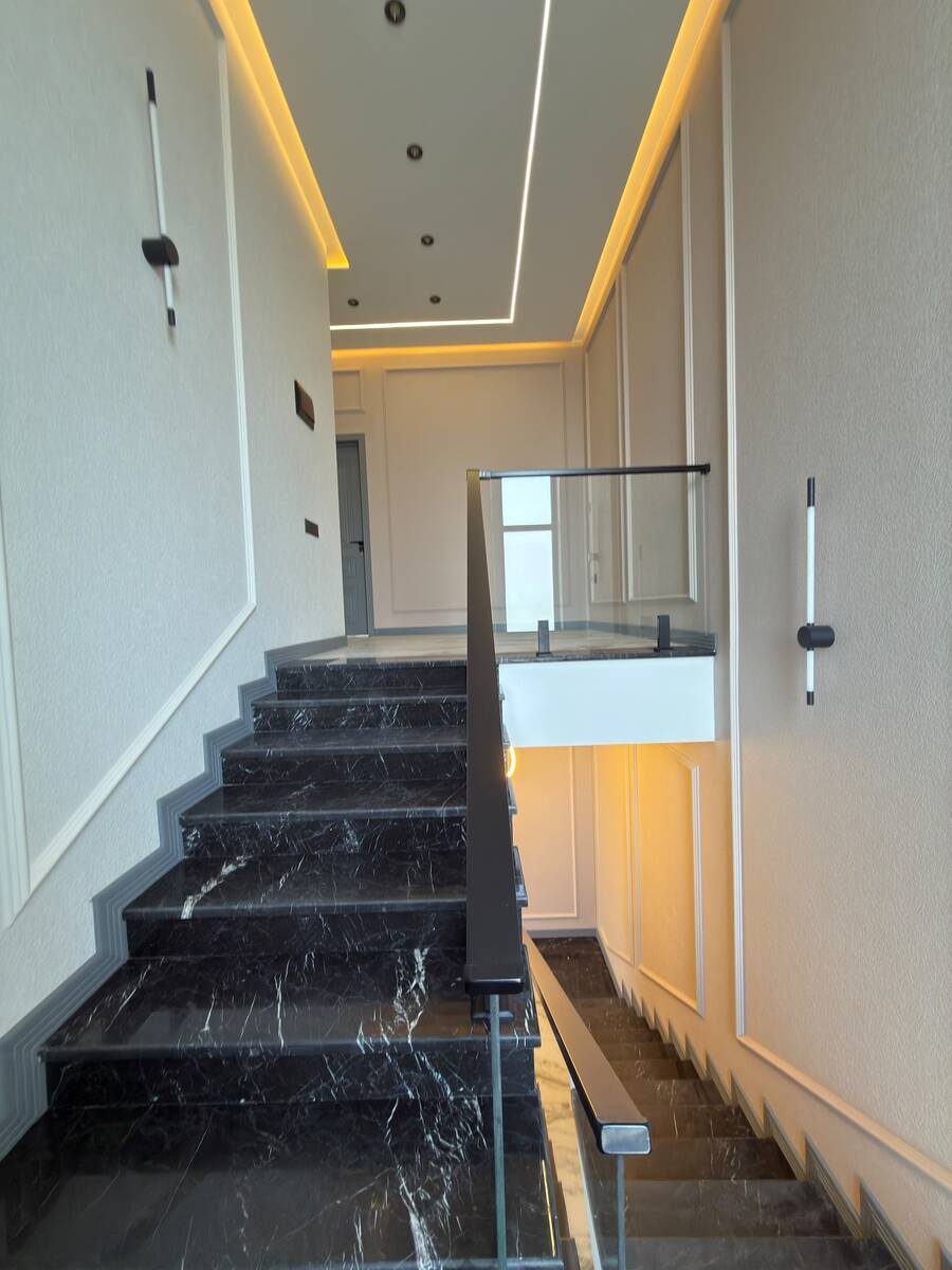 Satılır 5 otaqlı həyət evi/bağ evi 220 m² — Ev, villa, Bakı (11)