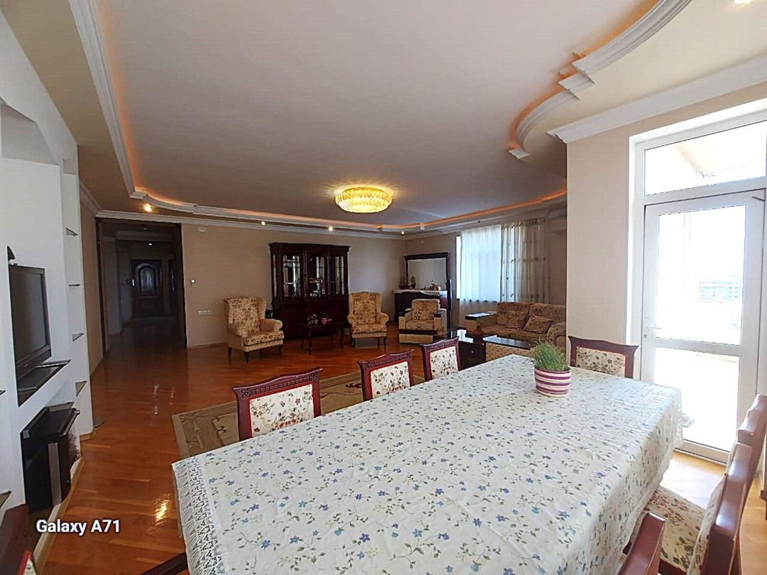 Satılır 3 otaqlı yeni tikili 150 m² — Mənzil, Bakı (5)
