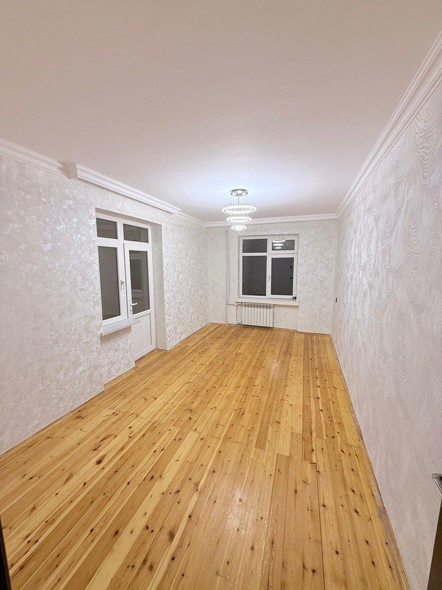 Satılır 2 otaqlı köhnə tikili 65 m² — Mənzil, Bakı (2)
