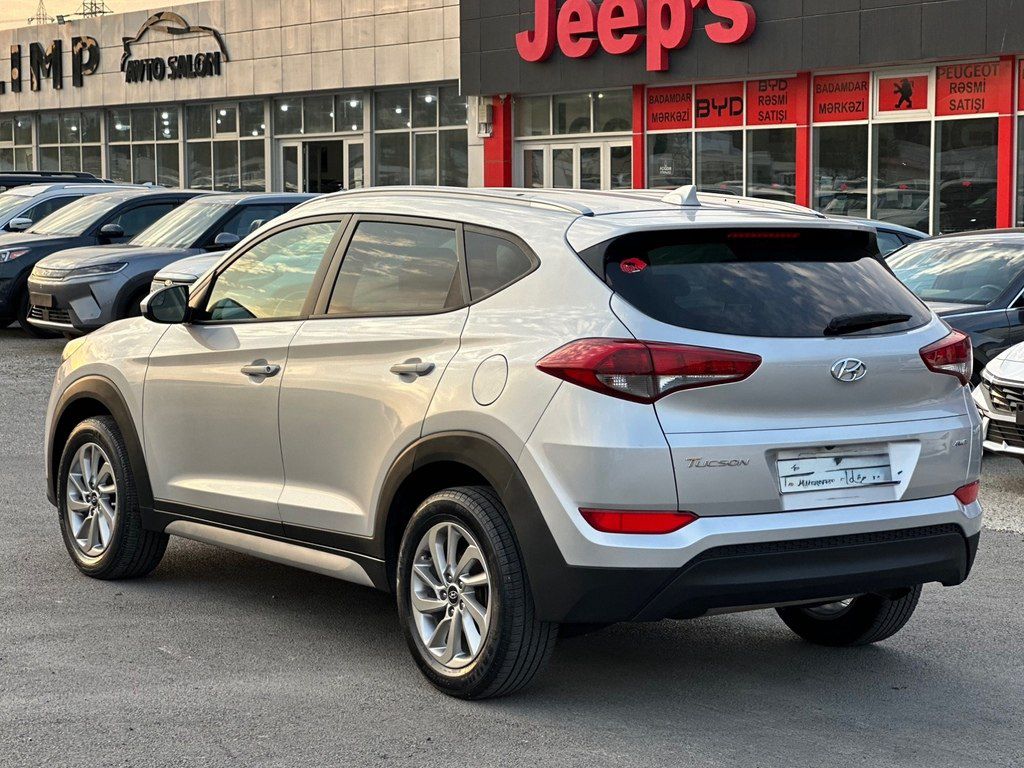 Hyundai Tucson, 2.0 L, 2018 il, 102 000 km — Avtomobillər, Bakı (5)