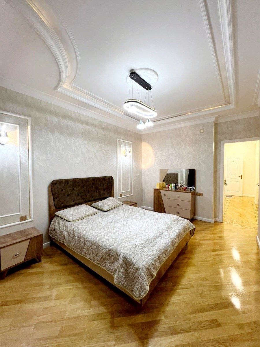 Satılır 4 otaqlı yeni tikili 135 m² — Mənzil, Bakı (8)