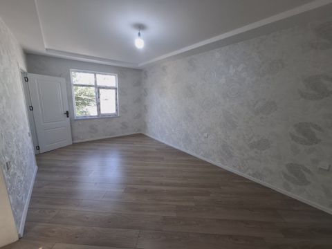 Satılır 3 otaqlı həyət evi/bağ evi 80 m² — Bakı