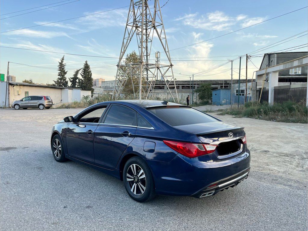 Hyundai Sonata, 2.0 L, 2011 il, 300 000 km — Avtomobillər, Bakı (4)