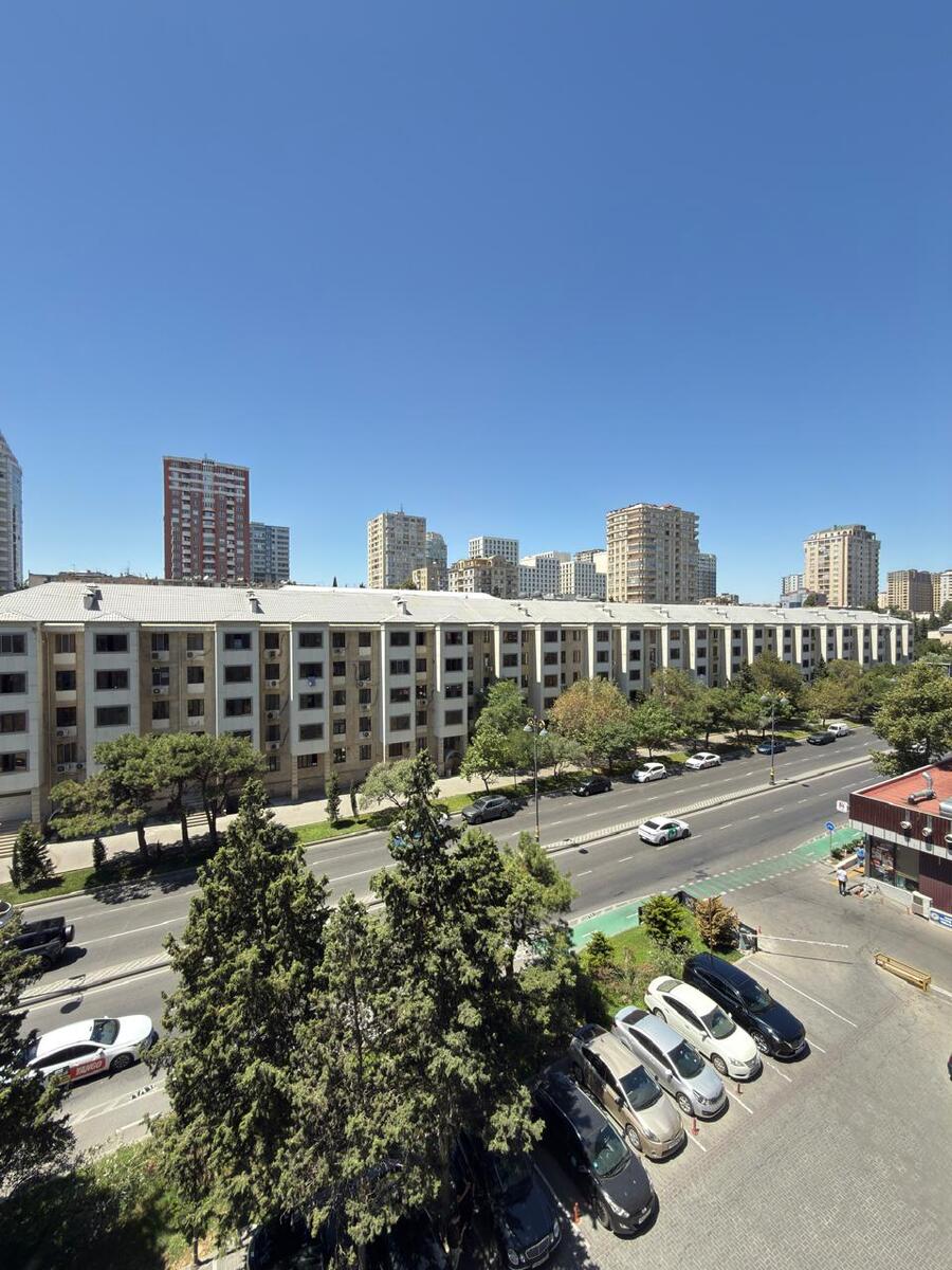 Satılır 4 otaqlı yeni tikili 185 m² — Mənzil, Bakı (12)