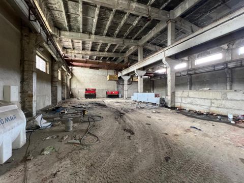 İcarəyə verilir obyekt 740 m² — Bakı