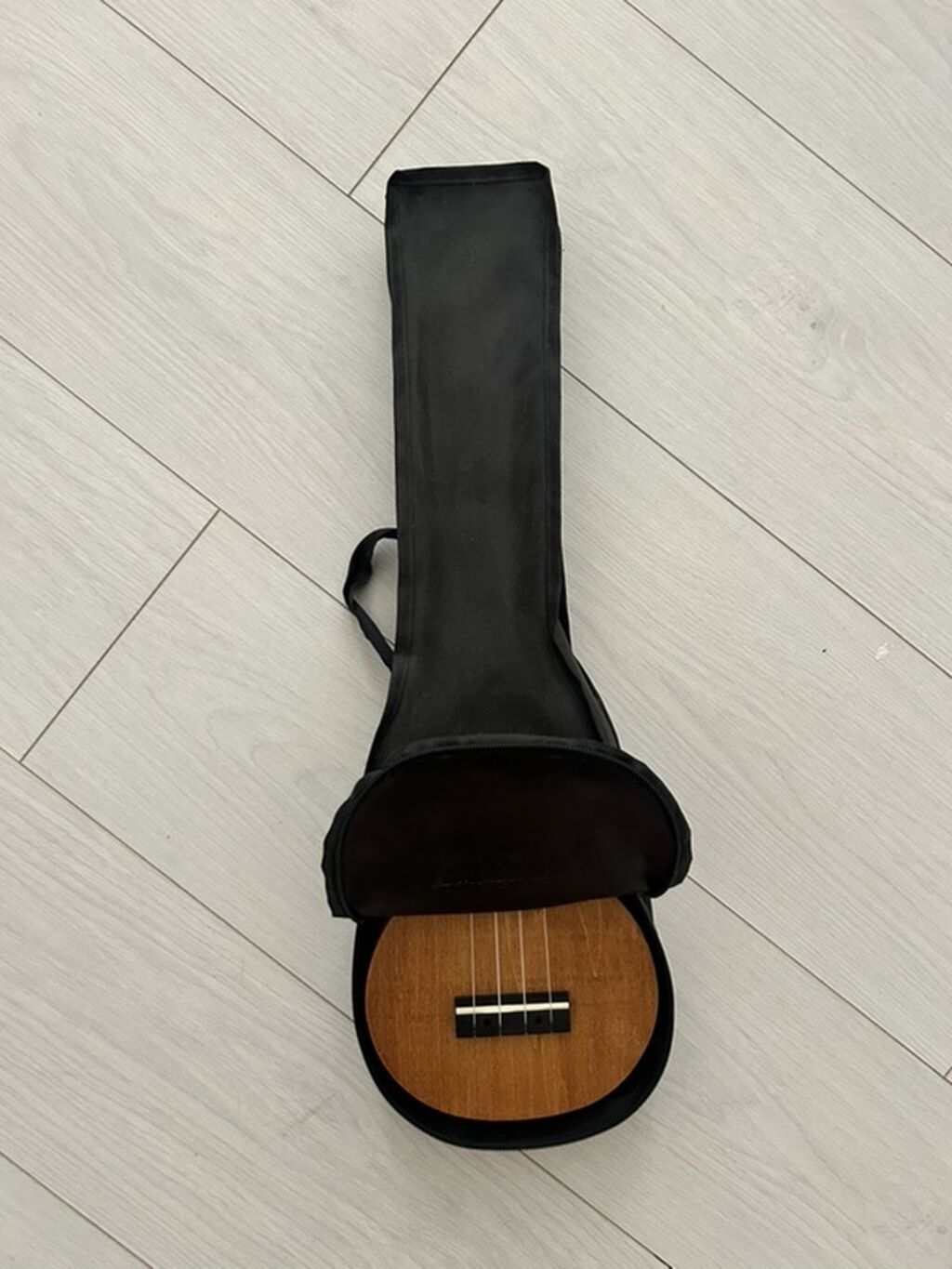 Ukulele, Yeni — Gitarlar və digər simli alətlər, Bakı (6)