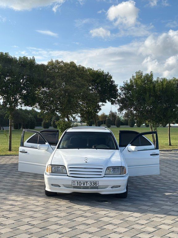 Mercedes C 230, 2.3 L, 1999 il, 505 334 km 10-VT-336 — Avtomobillər, Bakı (9)