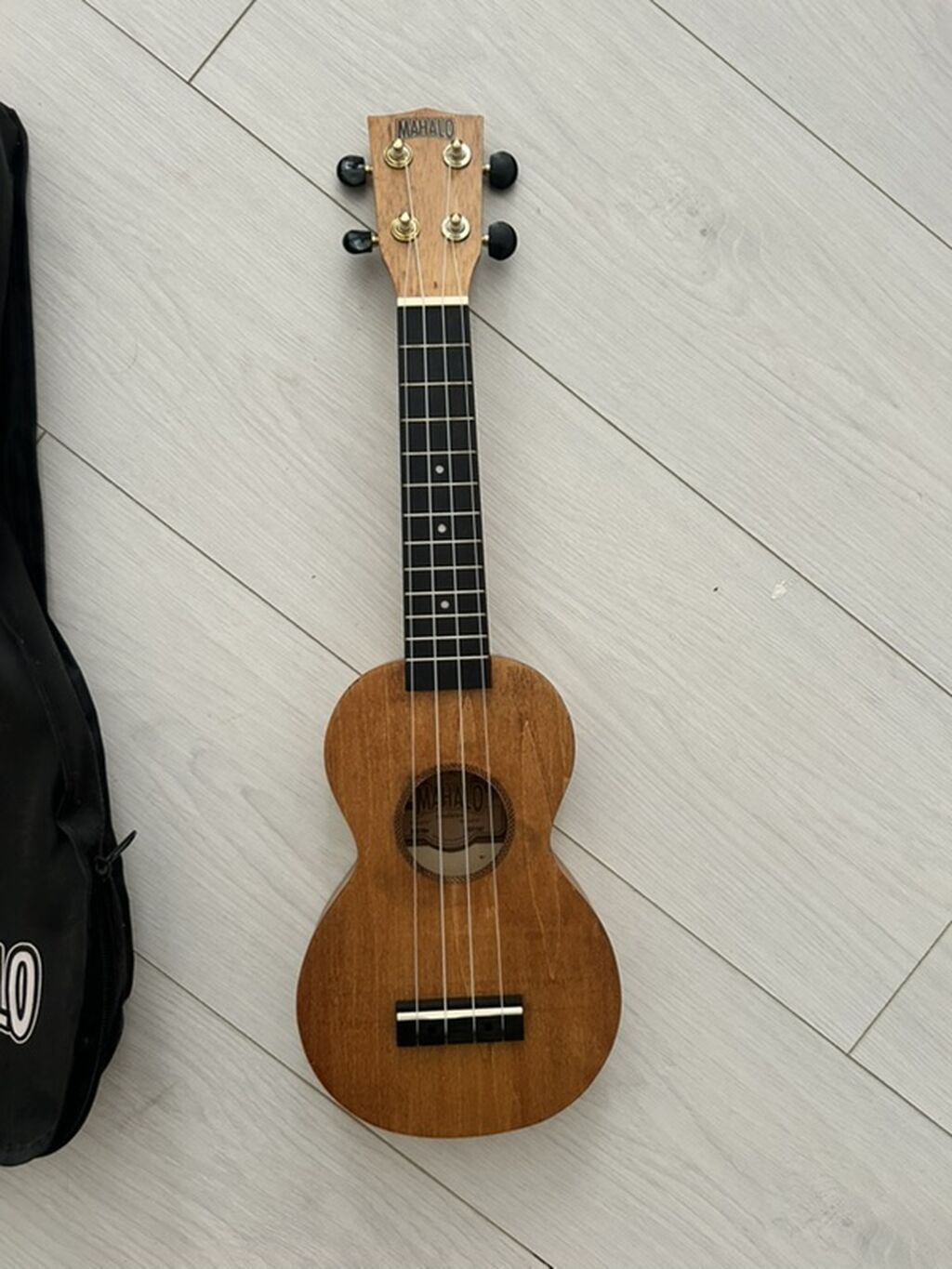 Ukulele, Yeni — Gitarlar və digər simli alətlər, Bakı (2)