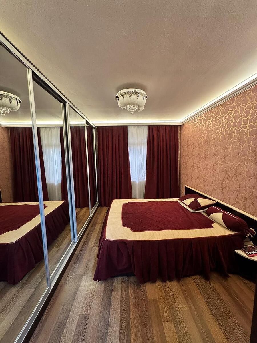 Satılır 2 otaqlı köhnə tikili 60 m² — Mənzil, Bakı (2)