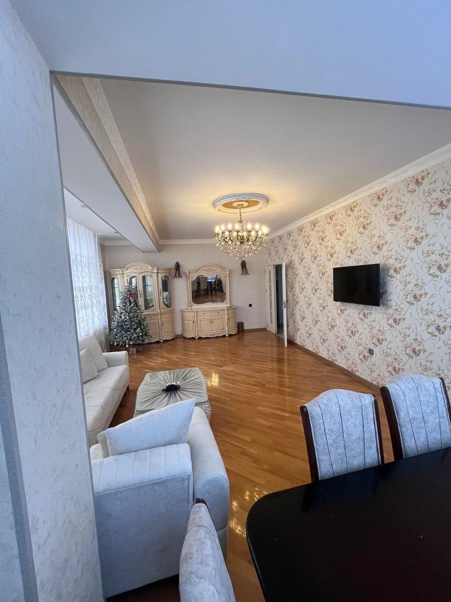 İcarəyə verilir 3 otaqlı yeni tikili 105 m² — Mənzil, Bakı (4)