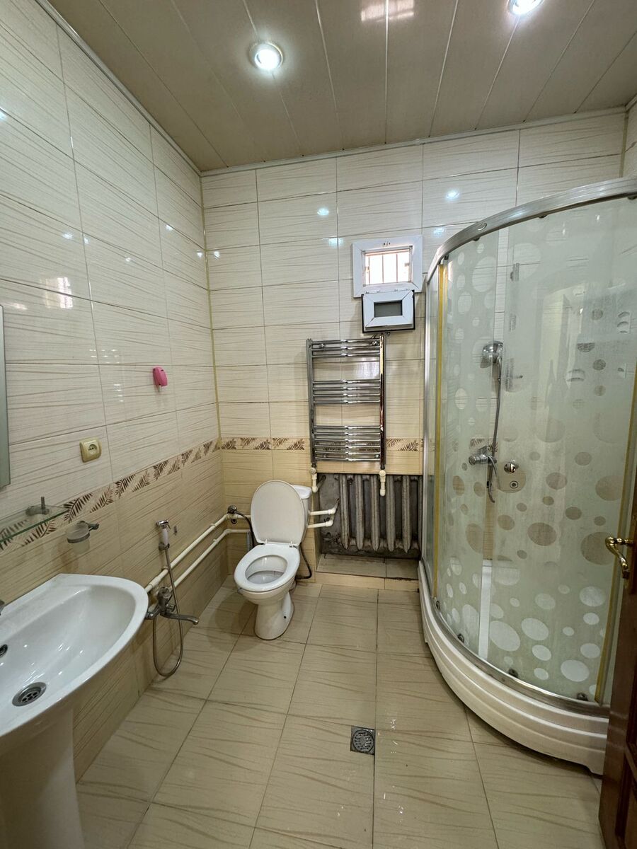 İcarəyə verilir 9 otaqlı həyət evi/bağ evi 300 m² — Ev, villa, Bakı (5)
