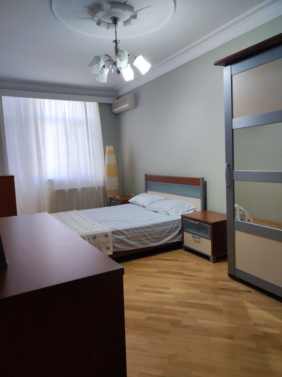 Satılır 4 otaqlı yeni tikili 162 m² — Mənzil, Bakı (7)