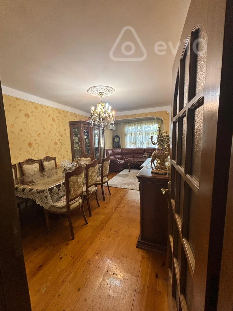 2 otaqlı mənzil, 65 m², Neftçilər parkının yanında, Cemşid Naxçıvanski 31 — Bakı