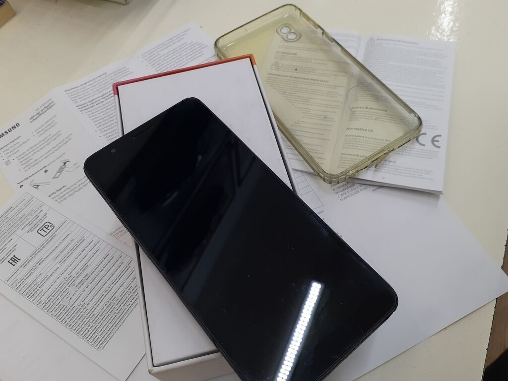 Samsung Galaxy A01 Core, 16 GB, rəng - Bej, Zəmanət, Düyməli, Sensor — Samsung, Gəncə (10)