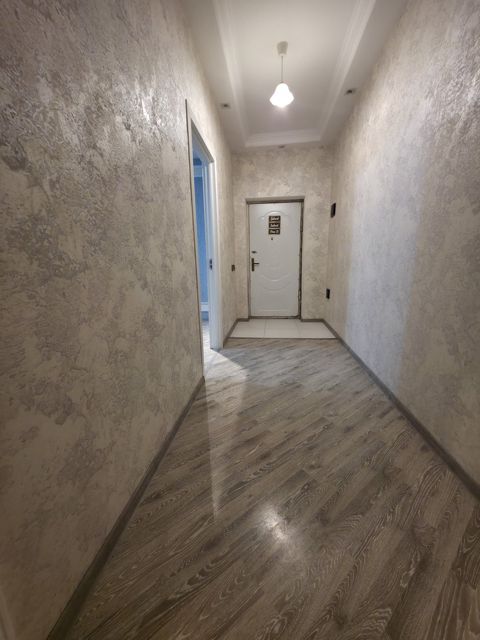 Satılır 3 otaqlı köhnə tikili 70 m² — Bakı