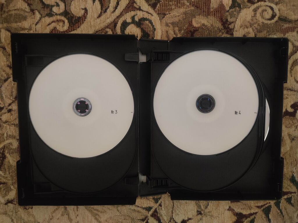 Məhsul: “Azərbaycan Filmləri” DVD kolleksiyası Təsvir: - Qutuda — Musiqi və filmləri, Bakı (5)